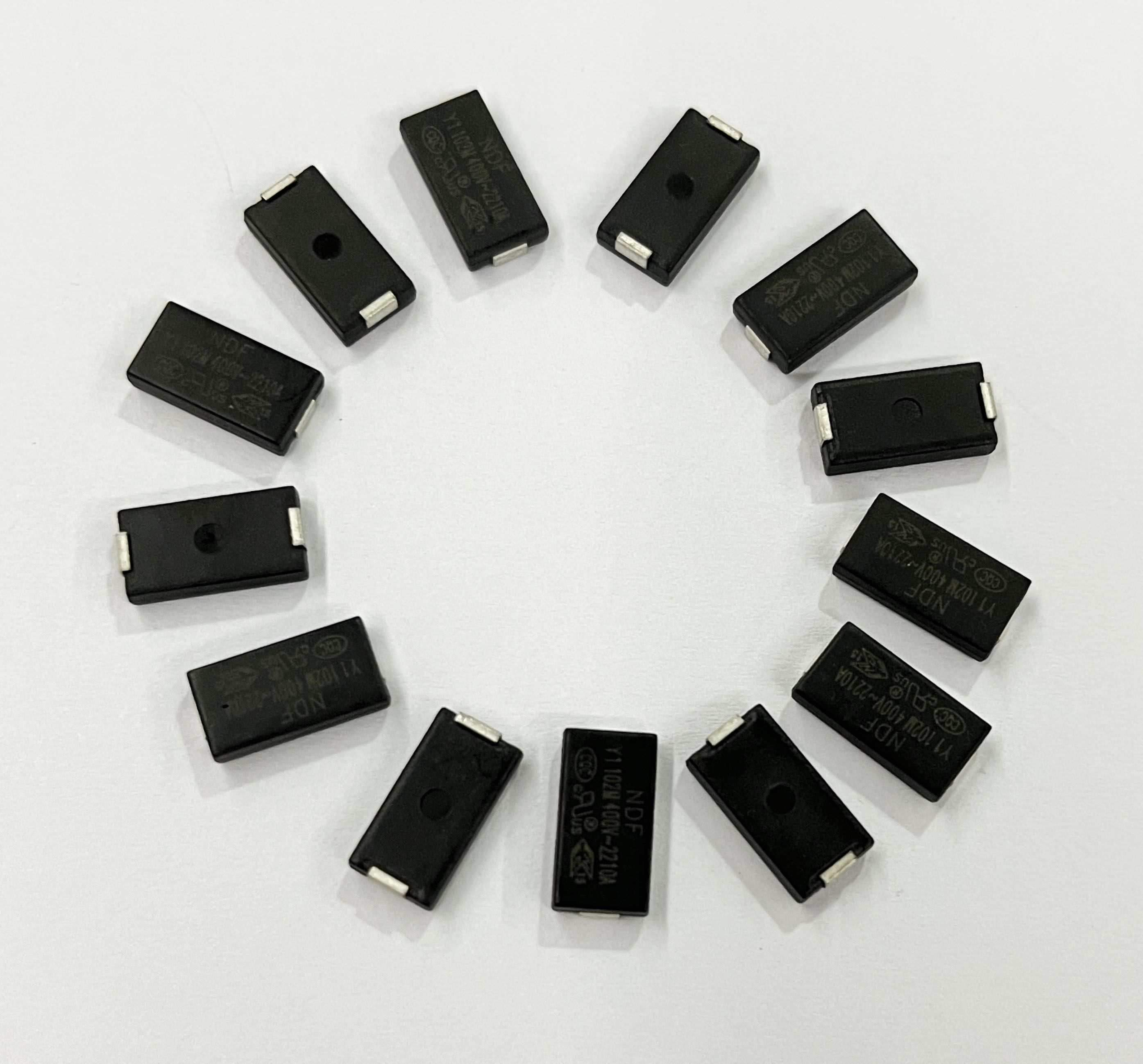 達(dá)孚貼片Y電容Y1-102M-400V-Y5U有什么特點(diǎn)？